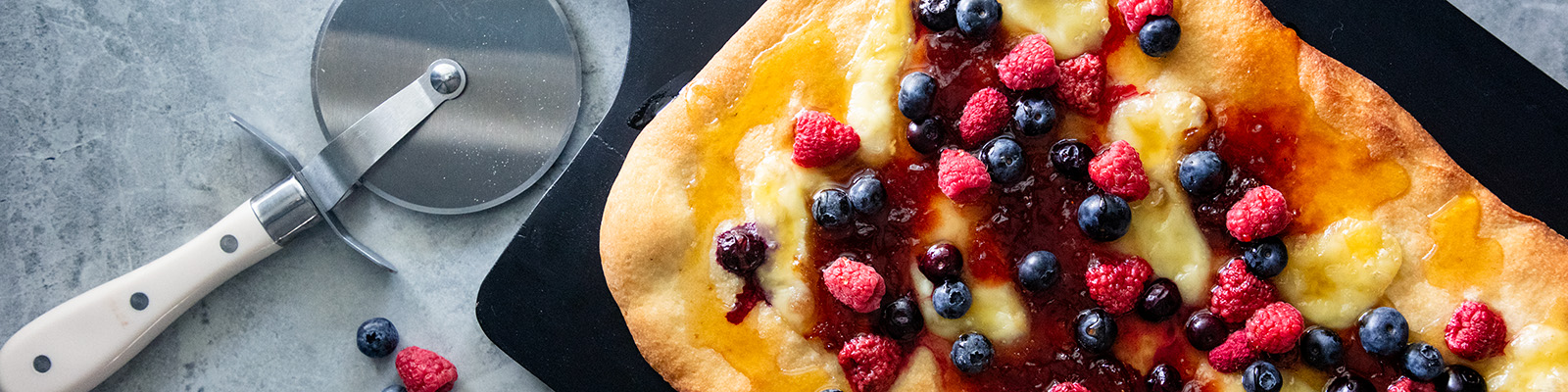 Mixed Berry Brie Dessert Pizza